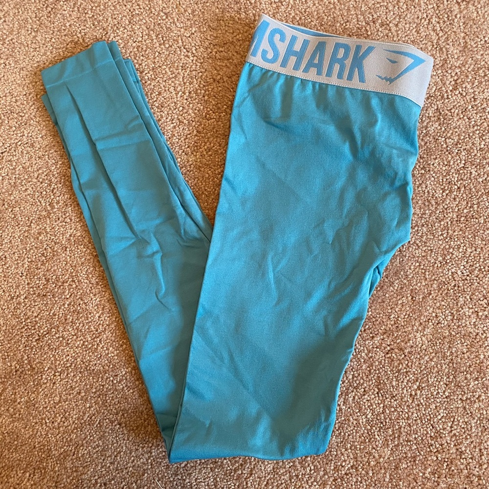 Blue gym shark leggings